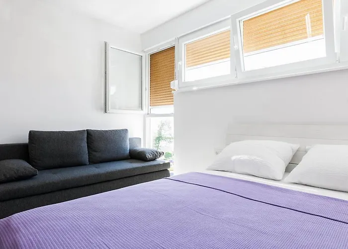 דירה Stylish Centre *